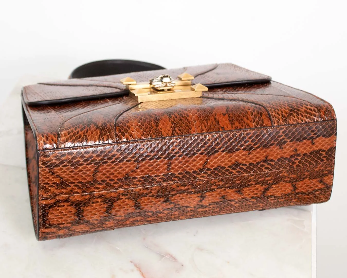GUCCI ハンドバッグ ブラウン 中古・古着通販】GUCCI (グッチ) マイクログッチシマ